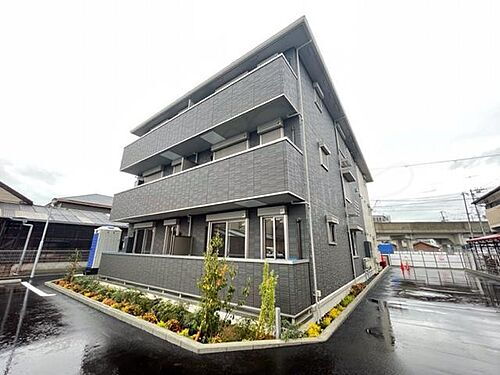 大阪府泉大津市式内町 賃貸アパート