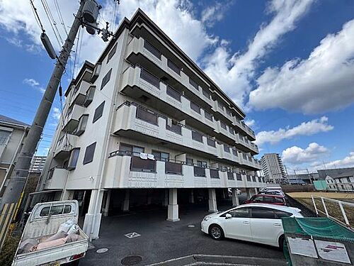 大阪府枚方市西船橋２丁目 築33年 5階建