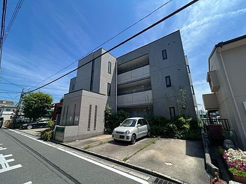 大阪府枚方市三栗１丁目 築28年10ヶ月 3階建