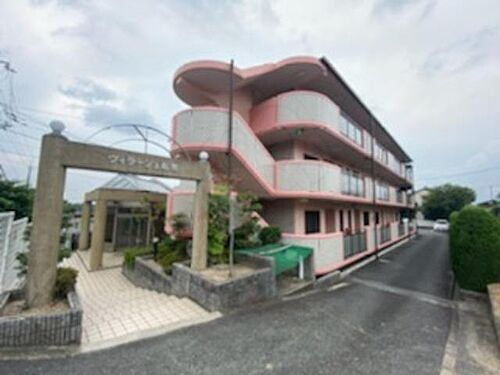 大阪府交野市私市山手１丁目 3階建 築33年9ヶ月
