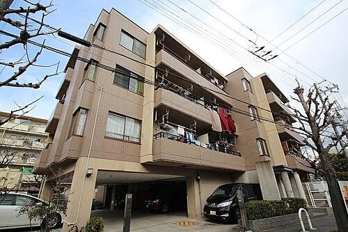 大阪府枚方市牧野北町 築30年9ヶ月 4階建