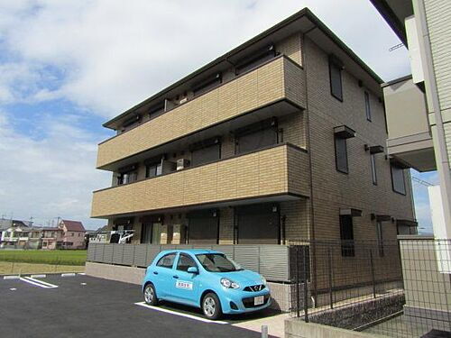 大阪府枚方市田口３丁目 築9年3ヶ月 3階建