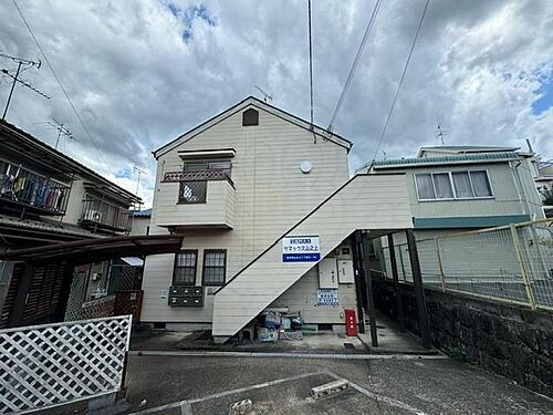 大阪府枚方市山之上１丁目 築33年6ヶ月 2階建