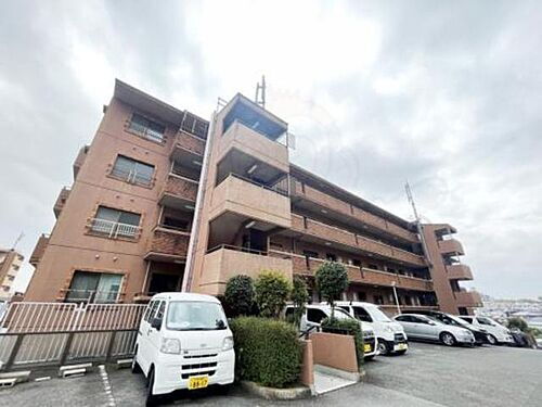 大阪府吹田市山田東１丁目 6階建 築40年9ヶ月