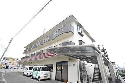 大阪府茨木市鮎川４丁目 築42年11ヶ月 3階建