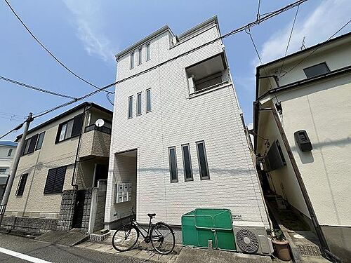 兵庫県西宮市二見町 賃貸アパート