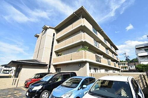 大阪府堺市北区百舌鳥梅町３丁 4階建 築30年3ヶ月