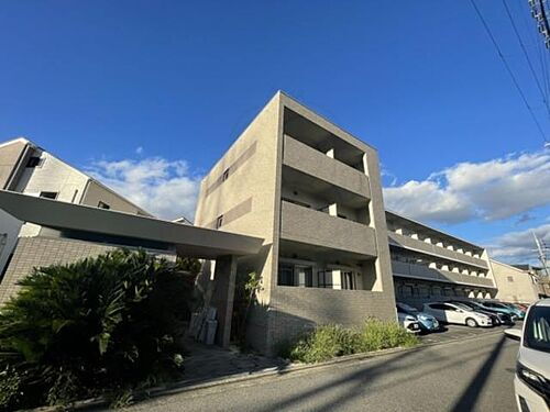 大阪府堺市北区長曽根町 3階建 築20年11ヶ月