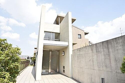 大阪府堺市西区鳳南町５丁 賃貸マンション