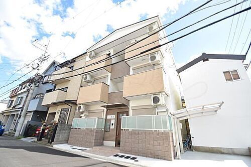 大阪府堺市堺区東雲西町２丁 3階建 築6年8ヶ月