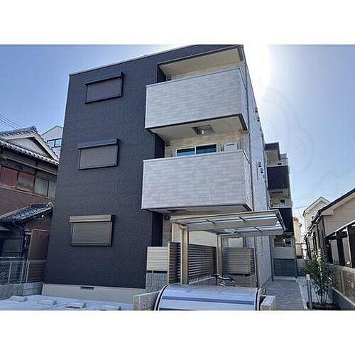 大阪府堺市堺区中田出井町１丁 3階建 築1年未満