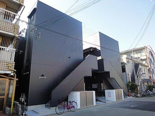 大阪府堺市堺区香ヶ丘町４丁 築14年1ヶ月 2階建