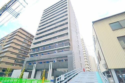 Ｓ－ＲＥＳＩＤＥＮＣＥ新大阪ＷＥＳＴ 15階建