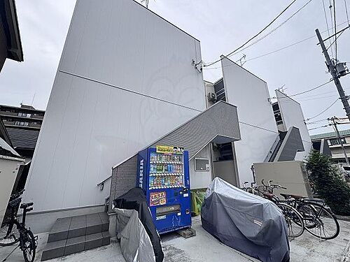 兵庫県尼崎市長洲東通３丁目 築9年5ヶ月 2階建