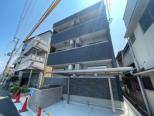 大阪府堺市北区百舌鳥梅北町４丁 3階建 築1年5ヶ月