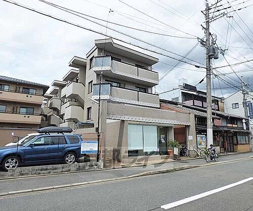 京都府京都市上京区上立売通智恵光院東入伊佐町 4階建 築30年5ヶ月