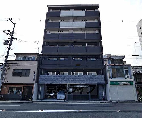 京都府京都市下京区松原通大宮西入上五条町 7階建