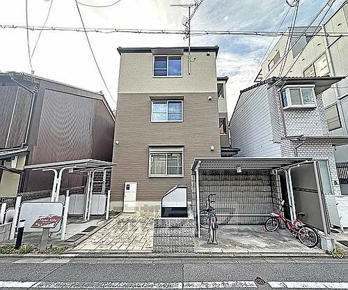 京都府京都市中京区壬生高樋町 3階建 築7年7ヶ月