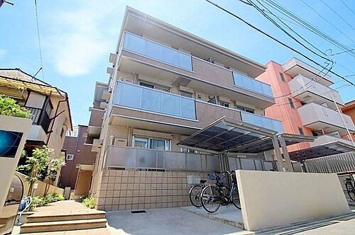 大阪府吹田市昭和町 築8年9ヶ月 3階建