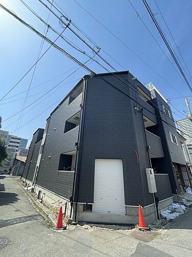 兵庫県尼崎市開明町２丁目 3階建 