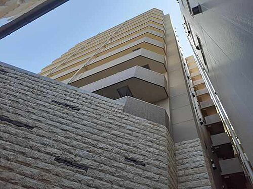 兵庫県神戸市中央区元町通４丁目 築9年9ヶ月 13階建