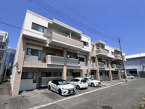 兵庫県神戸市西区南別府１丁目 3階建 築36年5ヶ月