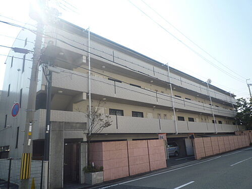 兵庫県尼崎市稲葉元町２丁目 築33年 4階建