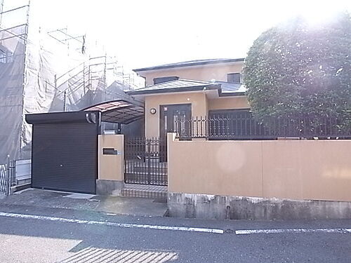 兵庫県芦屋市三条南町 築29年3ヶ月 2階建