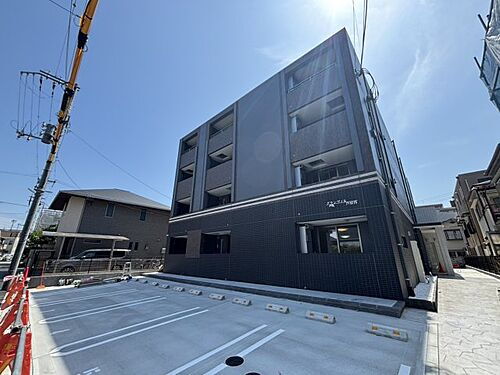 兵庫県神戸市東灘区深江南町２丁目  4階建