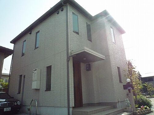 兵庫県尼崎市上ノ島町３丁目 築23年1ヶ月 2階建