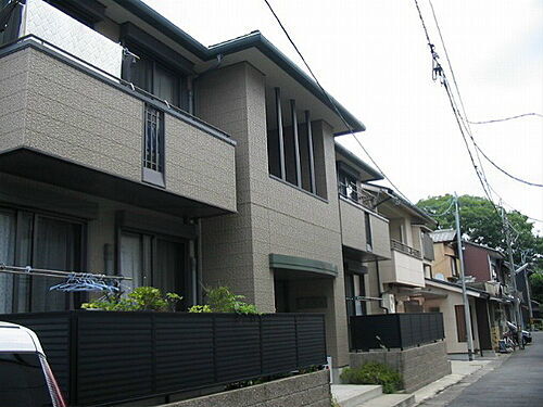 京都府京都市左京区高野上竹屋町 2階建