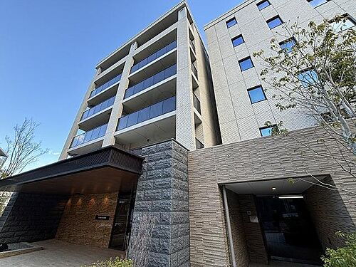 兵庫県芦屋市朝日ケ丘町 築6年7ヶ月 地上5階地下1階建