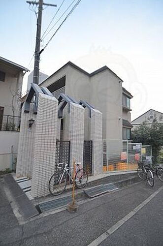 兵庫県西宮市松園町 築40年9ヶ月 3階建