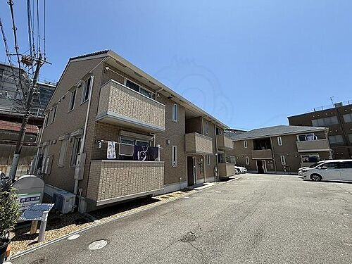 兵庫県西宮市津門大塚町 2階建 築14年7ヶ月