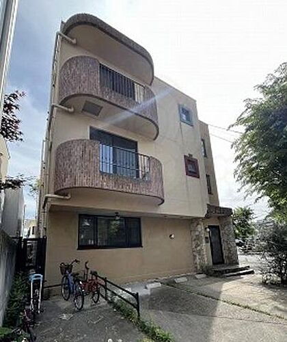 兵庫県西宮市石刎町 築20年 3階建