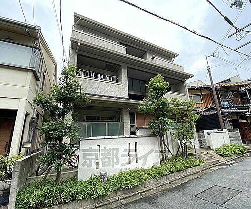 シャーメゾン東山