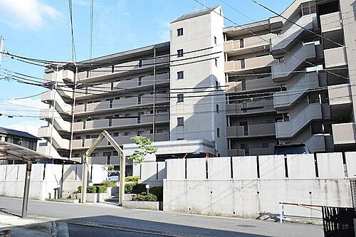 京都府宇治市五ケ庄折坂 7階建 築28年4ヶ月