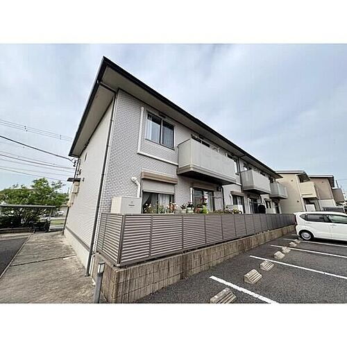 愛知県海部郡大治町大字鎌須賀字川畔 賃貸アパート