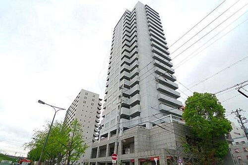 大阪府大阪市淀川区十三東１丁目 賃貸マンション