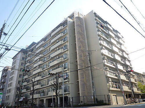 プラザ新大阪 11階建