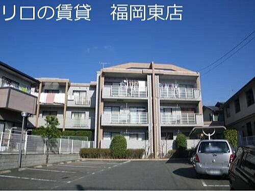 福岡県糟屋郡粕屋町長者原東１丁目 3階建 築24年3ヶ月