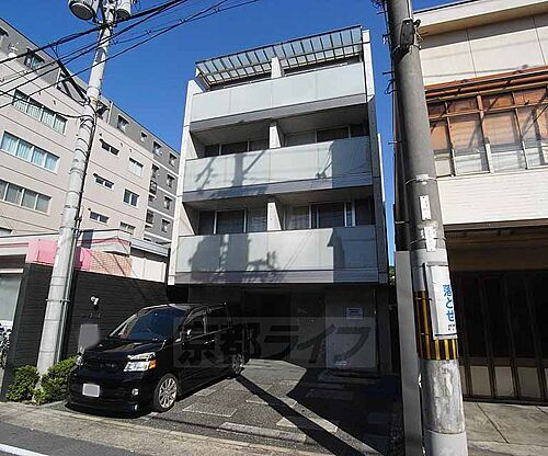 京都府京都市東山区本町１丁目 4階建 築18年10ヶ月