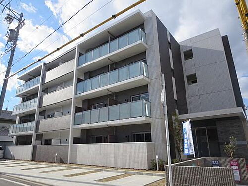 愛知県名古屋市中川区露橋町 4階建 築9年11ヶ月