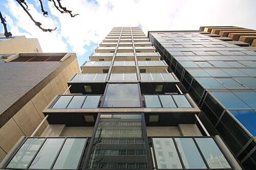 大阪府大阪市北区南森町２丁目 賃貸マンション