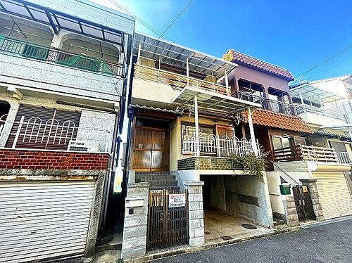 奈良県奈良市白毫寺町 3階建