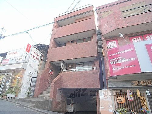 京都府京都市伏見区深草極楽町 4階建