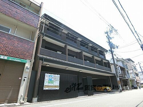京都府京都市下京区玉本町 築18年5ヶ月 3階建