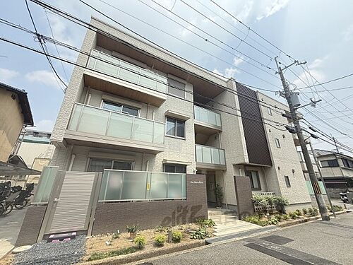 京都府向日市寺戸町修理式 3階建 築6年12ヶ月