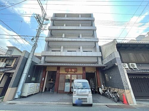 京都府京都市中京区堺町通六角下る甲屋町 地上5階地下1階建