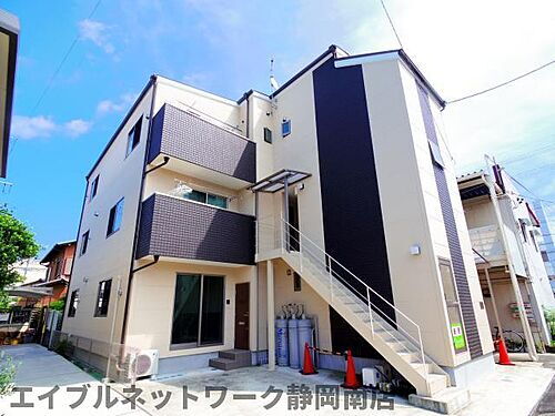 静岡県静岡市駿河区新川１丁目 3階建 築10年11ヶ月